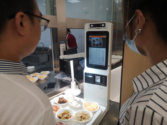 家長(zhǎng)安心丨校園智慧食堂管理系統(tǒng)為孩子保駕護(hù)航